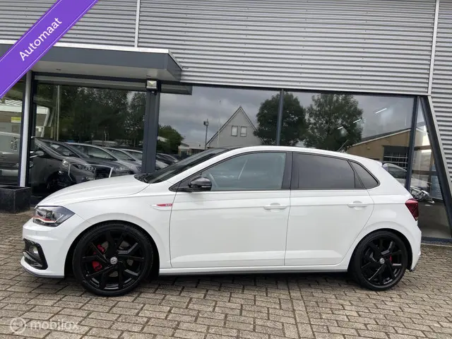 Volkswagen Polo 2