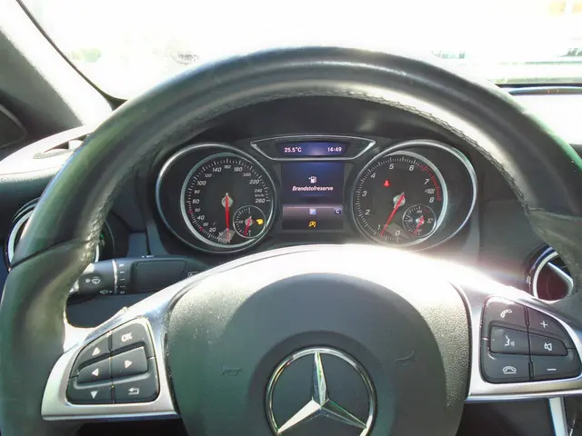 Mercedes-Benz CLA 180 2017 Benzine 13