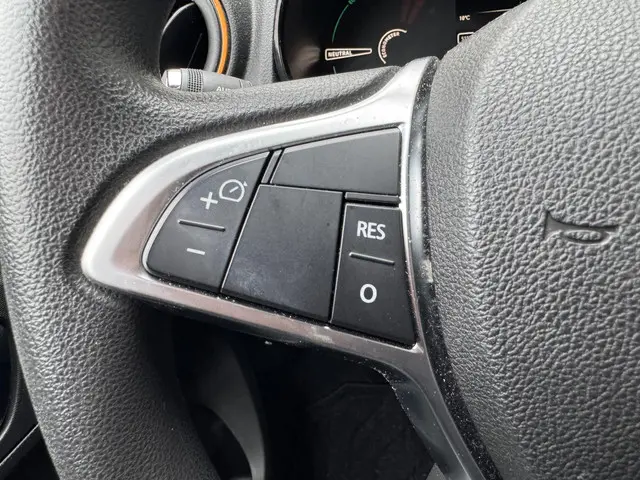 Dacia Spring Comfort Plus 27 kWh 2023 Elektrisch 23