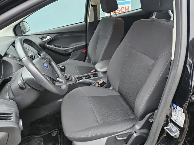 Ford Focus Wagon 1.0 Trend Airco 2016 Benzine 12