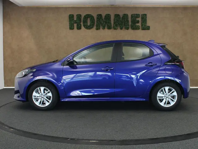 Toyota Yaris 1.5 Hybrid 115 Active 2024 Hybride Benzine 10