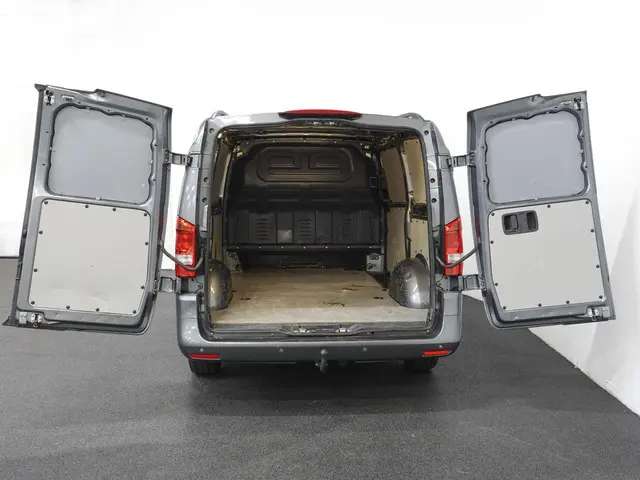 Mercedes-Benz Vito 114 CDI automaat Lang 2023 Diesel 3