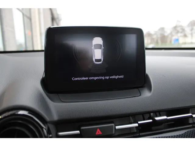 Mazda 2 1.5 Skyactiv-G Dynamic+ 5 Drs 2017 Benzine 8