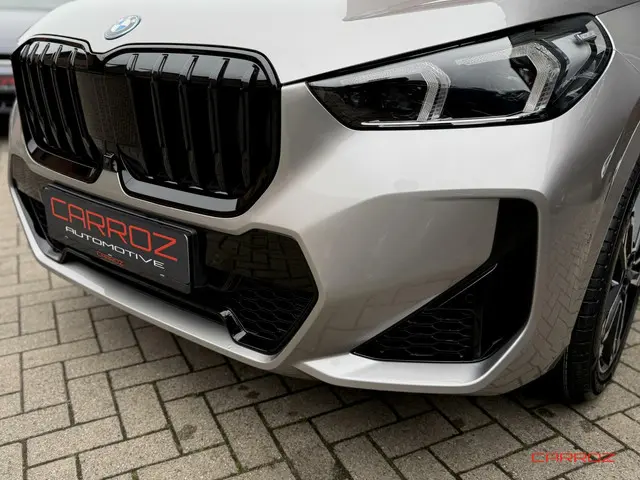 BMW X1 xDrive30e M Sport Pano 2023 Hybride Benzine 30