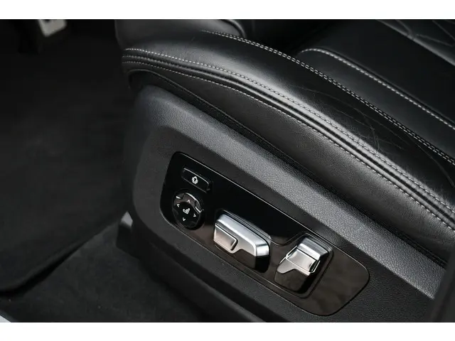 BMW X5 xDrive50e M-Sport 2023 Hybride Benzine 57