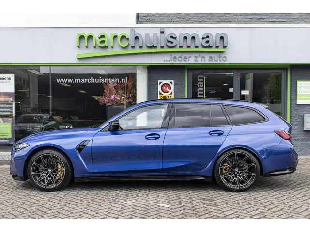 BMW M3 3-serie Touring xDrive Competition 2023 Benzine 28