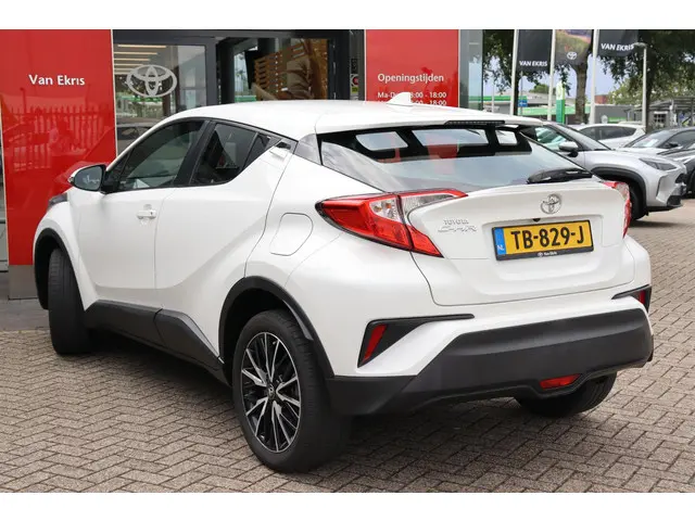Toyota C-HR 1.2 Turbo Urban 2018 Benzine 13