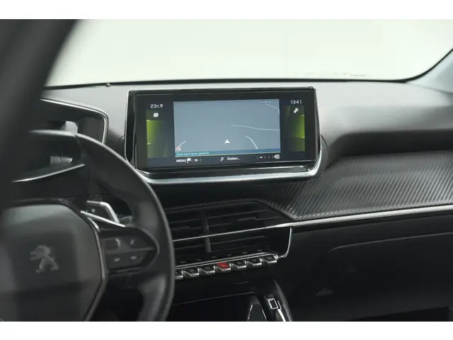 Peugeot 208 PureTech 100 EAT8 Allure 2020 Benzine 52