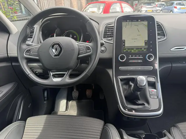 Renault Scénic 1.3 TCe Bose 2019 Benzine 15