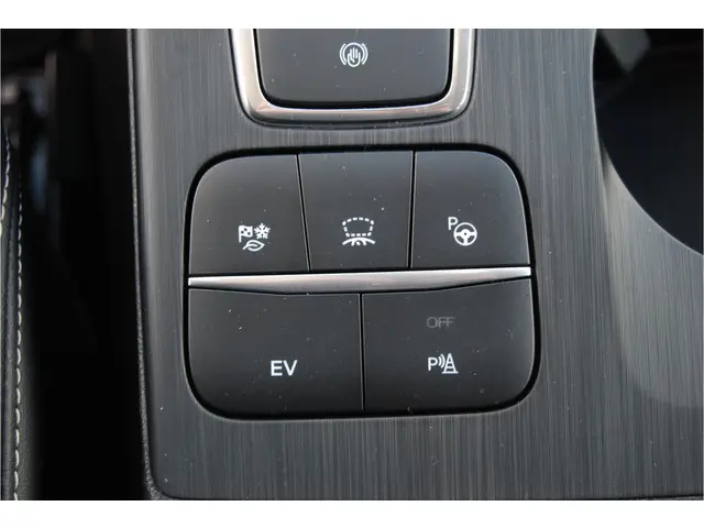 Ford Kuga 2.5 PHEV 225PK Vignale 2022 Hybride Benzine 24