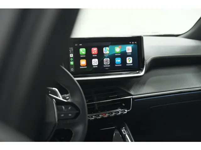 Peugeot 2008 PureTech 130 EAT8 GT 2024 Benzine 3