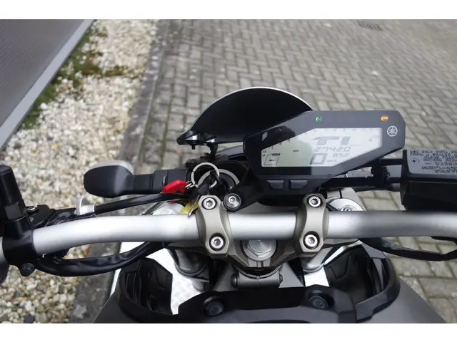 Yamaha MT 09 ABS 2014 Benzine 14