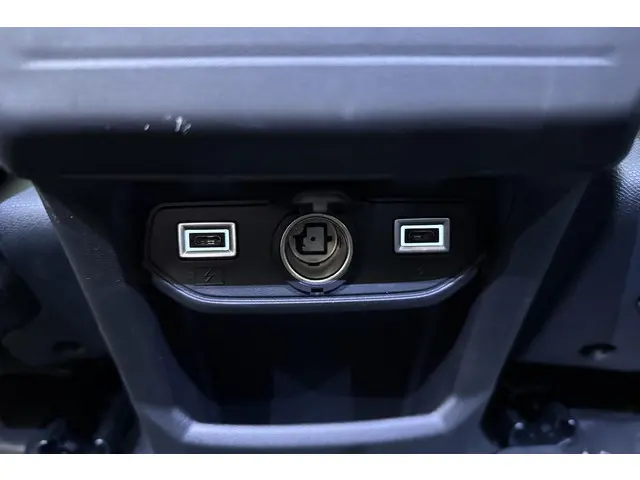 Jeep Compass First Edition 74 kWh 2026 Elektrisch 45