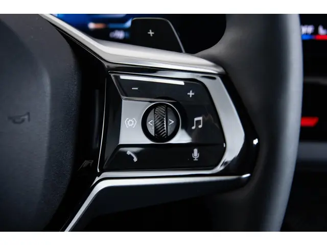 BMW 5 Serie 530e 2025 Hybride Benzine 37