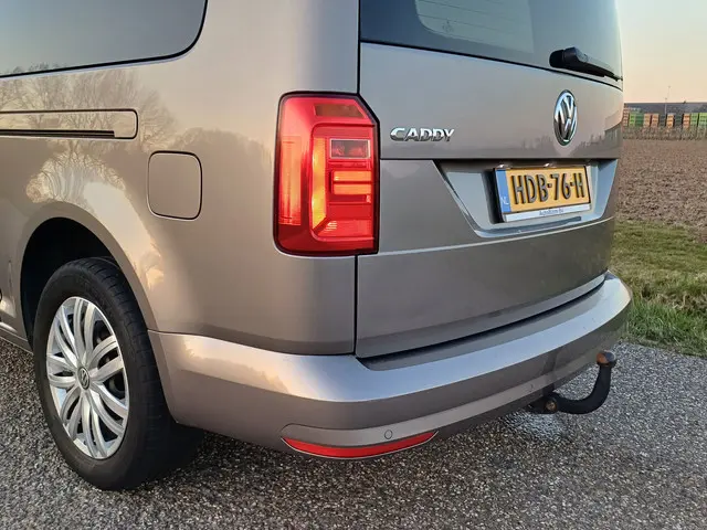 Volkswagen Caddy Maxi 1.4 TSI Trendline 5p 2019 Benzine 14