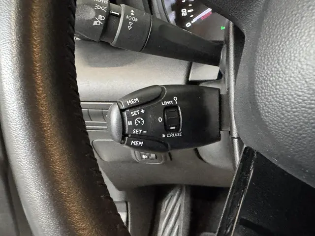 Citroën C3 Aircross 1.2 PureTech S&S Feel 2018 Benzine 9