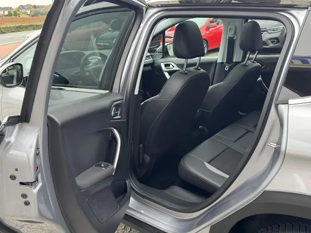 Peugeot 2008 1.2 PureTech GT-line 2019 Benzine 19