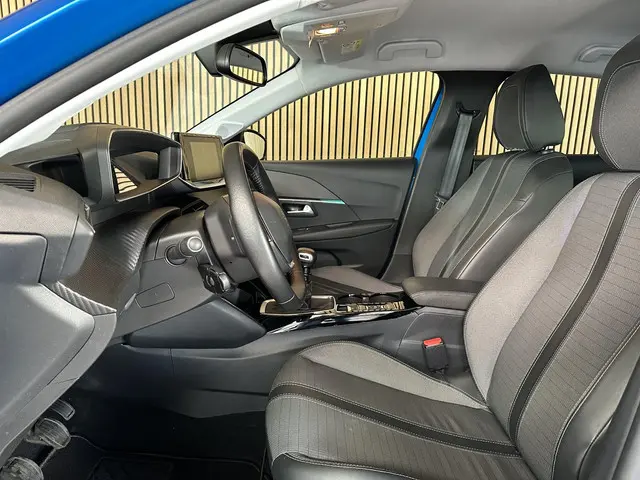 Peugeot 208 1.2 PureTech Blue Lease Allure 2019 Benzine 6
