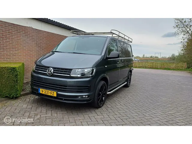 Volkswagen Transporter 2.0 TDI L1H1 2017 Diesel 14