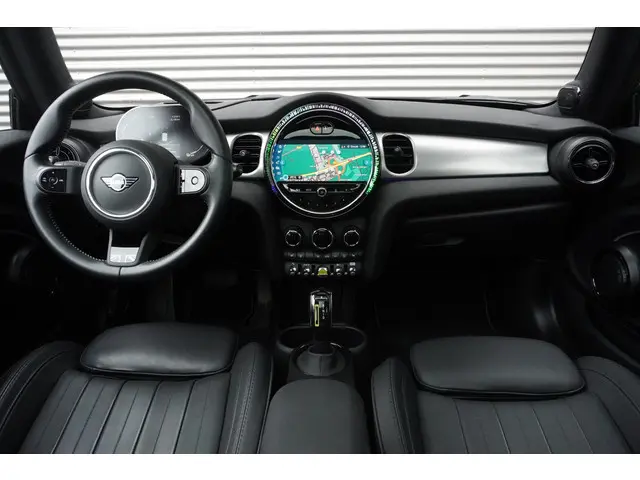 MINI Electric Cooper SE 2023 Elektrisch 9