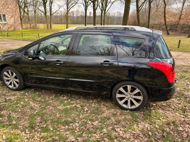 Peugeot 308 SW 1.6 THP Allure 7p 2012 Benzine 11