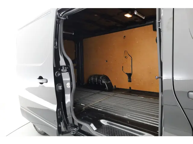 Renault Trafic 2.0 dCi 120pk L2H1 Business 2021 Diesel 21