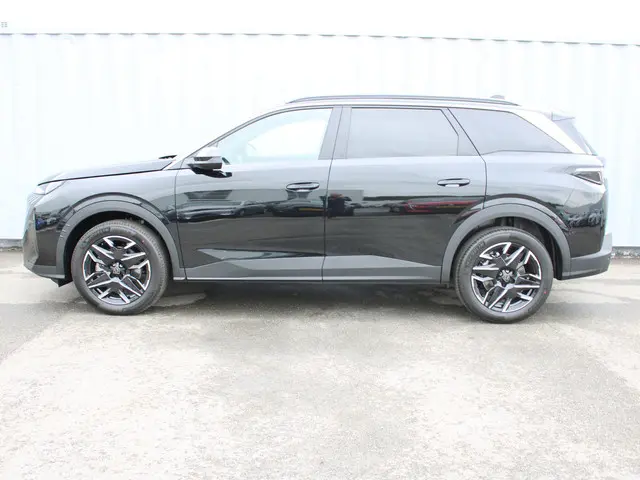 Peugeot 5008 1.2 Hybrid 145 Allure 2025 Hybride Benzine 4