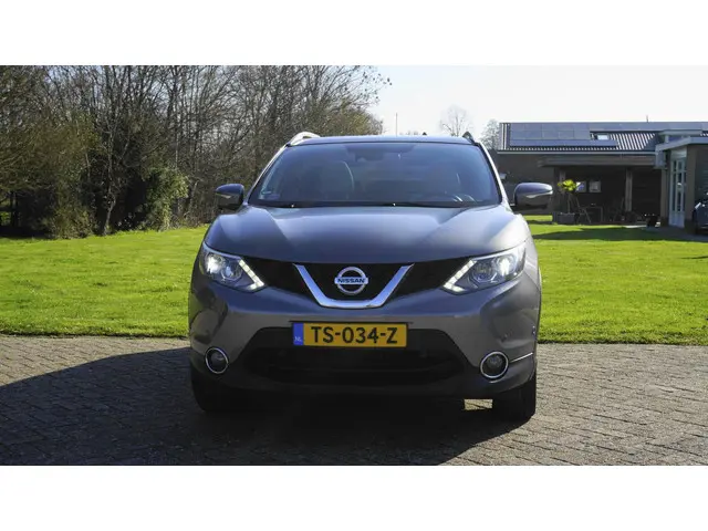 Nissan QASHQAI 1.2 Tekna 2015 Benzine 8
