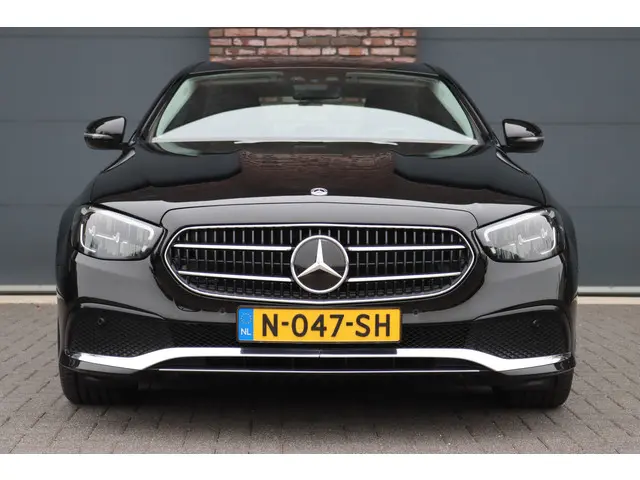 Mercedes-Benz E-Klasse 220 d Avantgarde | 2021 Diesel 13