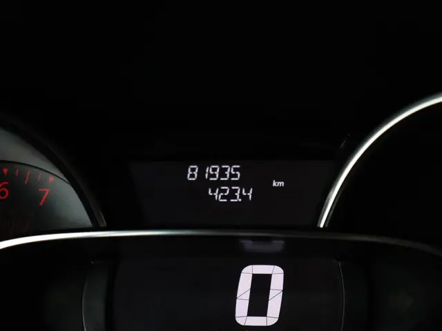 Renault Clio Estate 0.9 TCe Limited 2018 Benzine 5