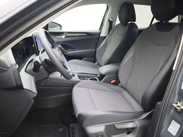 Volkswagen Tiguan 1.5eTSI/130PK Life DSG 2024 Benzine 20