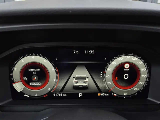 Nissan QASHQAI 1.3 MHEV Xtronic N-Connecta 2022 Benzine 13