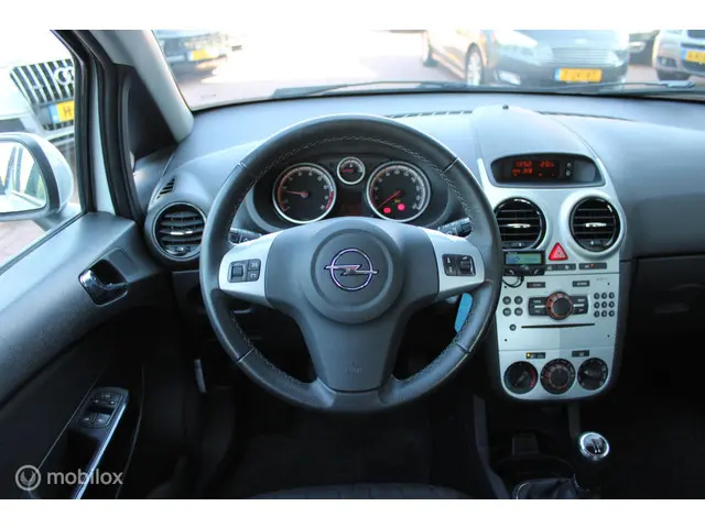 Opel Corsa 2