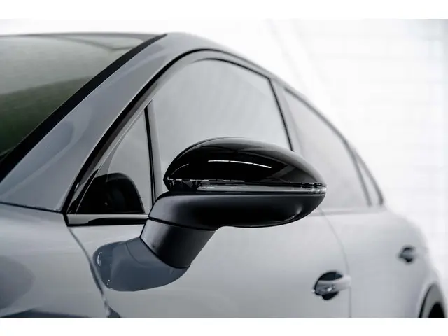 Porsche Cayenne Coupé E-Hybrid 2023 Hybride Benzine 15