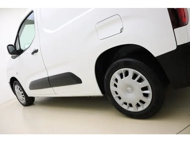 Opel Combo 1.5D L1H1 Edition 2019 Diesel 16