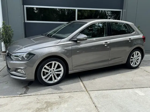 Volkswagen Polo 1.0 TSI 115PK DSG Highline 2020 Benzine 2