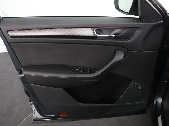 Škoda Kodiaq 1.5 TSI Sportline Business 7p. 2021 Benzine 33