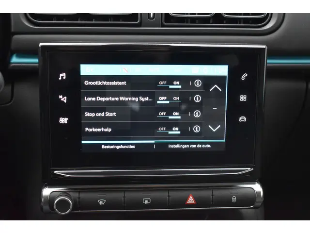 Citroën C3 PureTech 110pk Shine 2021 Benzine 11