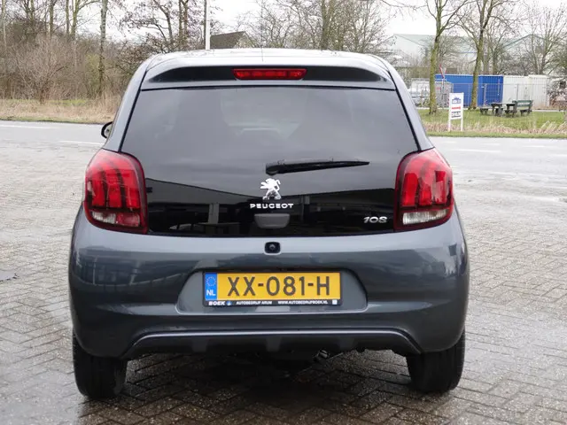 Peugeot 108 1.0 e-VTi Allure 2019 Benzine 8