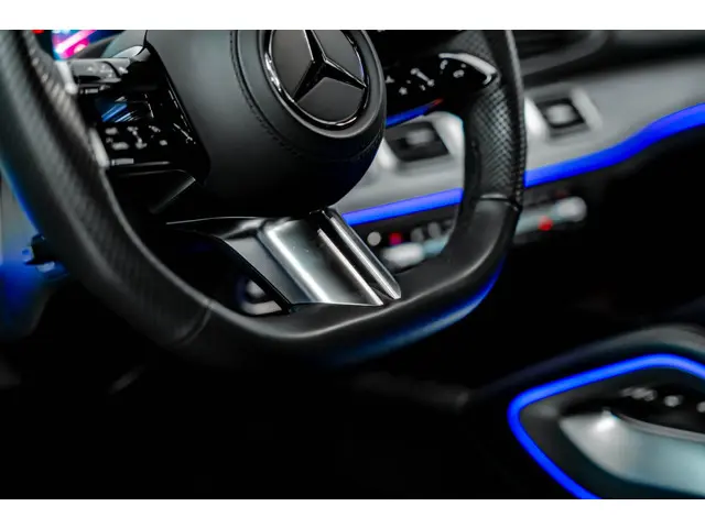 Mercedes-Benz GLE 450 2023 Benzine 30