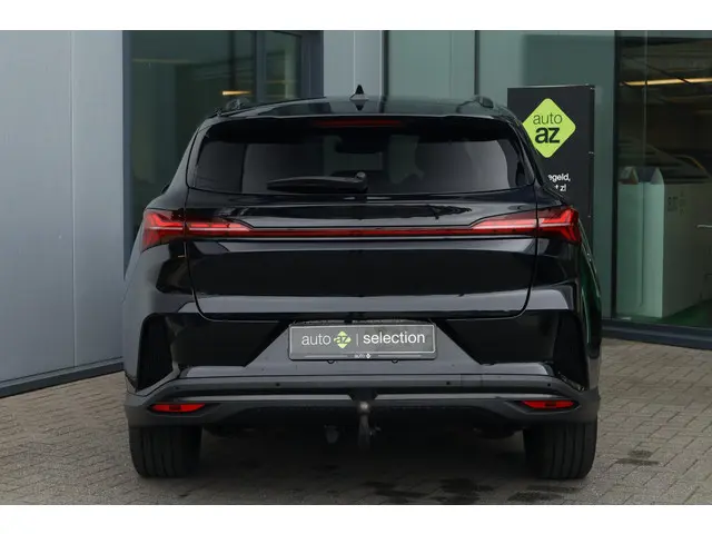 MG Marvel R Luxury 70 kWh 2022 Elektrisch 8