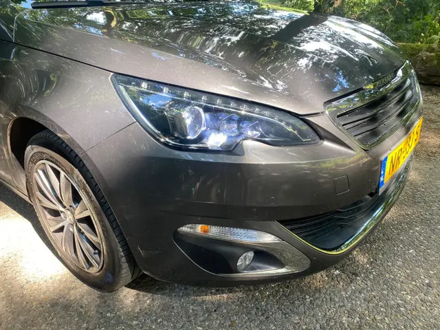 Peugeot 308 SW 1.2 PureTech Allure 2017 Benzine 13