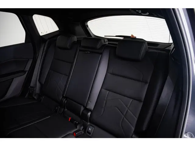 BMW 2 Serie Active Tourer 220i 2023 Benzine 20