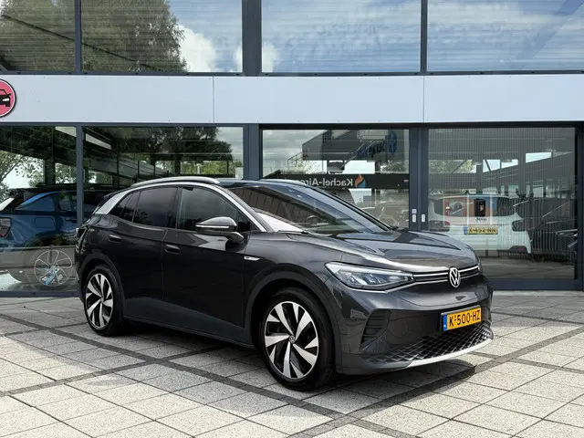 Volkswagen ID.4 Aut. First Edition 77kWh 2020 Elektrisch 2