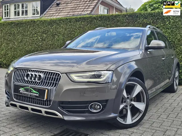 Audi A4 allroad quattro 2.0 TFSI Pro Line 2013 Benzine
