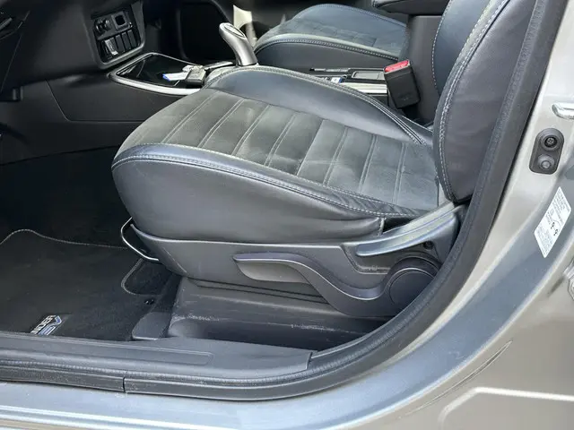 Mitsubishi Outlander 2.4 PHEV Pure+ 2019 Hybride Benzine 22