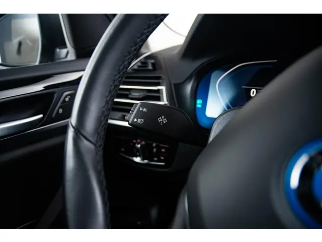 BMW X3 xDrive30e High Executive 2023 Hybride Benzine 54