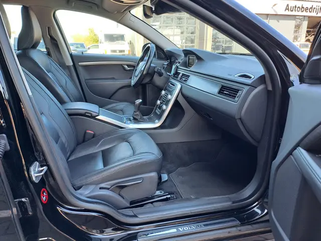 Volvo V70 2.0 T4 Classic Edition 2015 Benzine 22