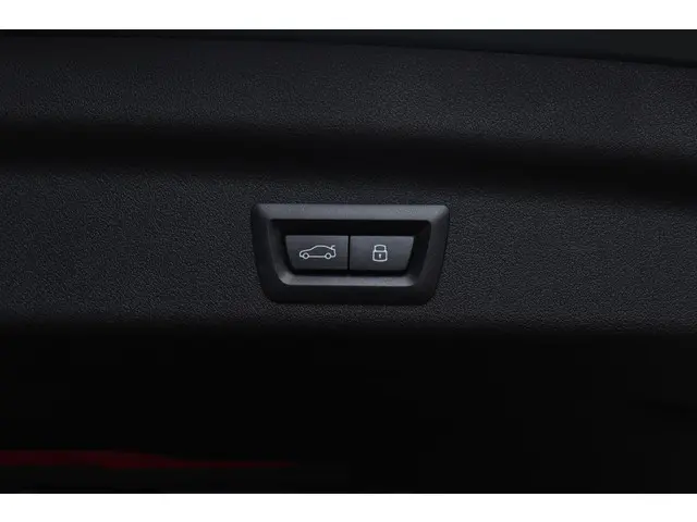 BMW iX1 eDrive20 2025 Elektrisch 13
