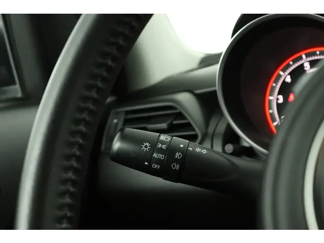 Suzuki Swift 1.2 Stijl Smart Hybrid 2019 Benzine 29